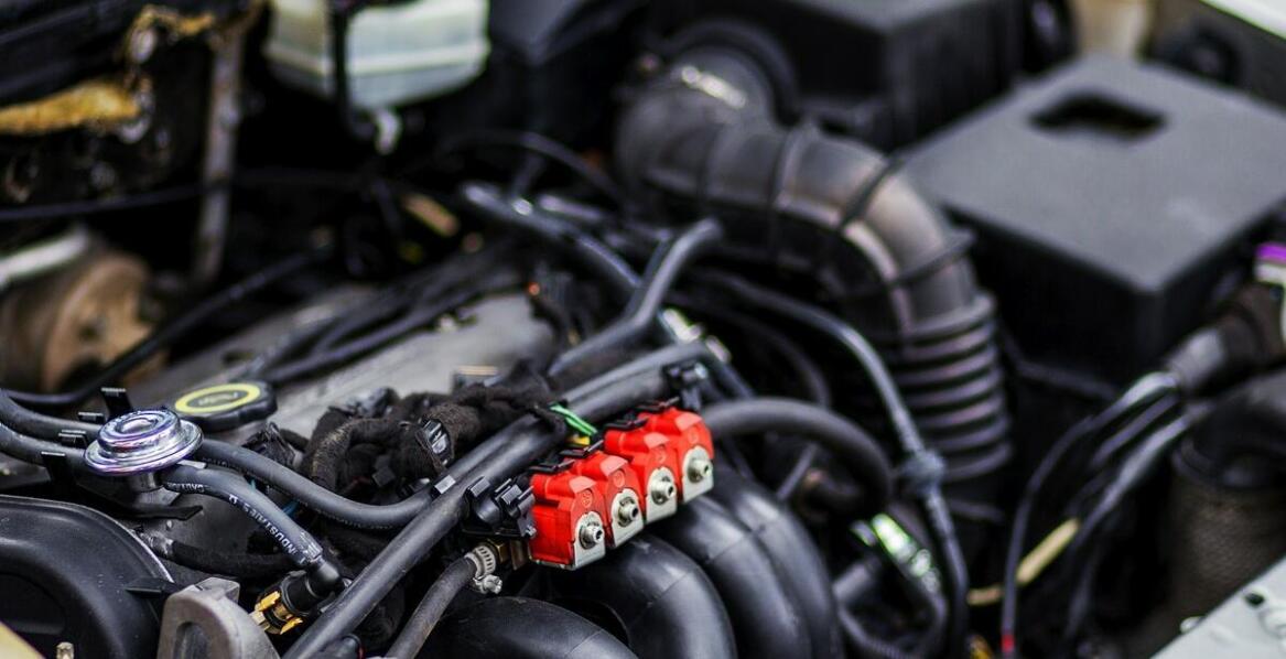 Wtyczka bajonet 5 pin – przyszłość połączeń elektrycznych w branży motoryzacyjnej