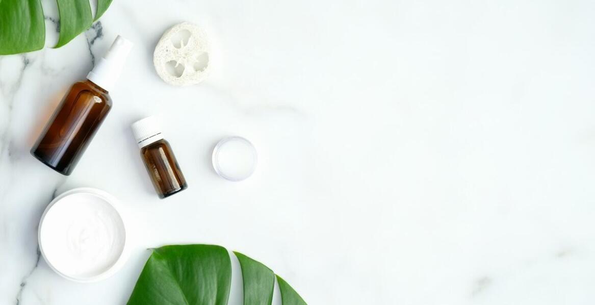 Oczyszczanie skóry a pielęgnacja domowa – jak je łączyć dla najlepszych efektów?