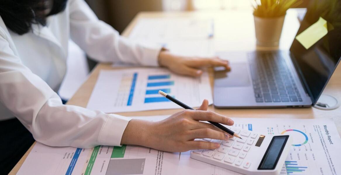 Jak księgowa w Lomiankach wspiera przedsiębiorców przy zmianach podatkowych?