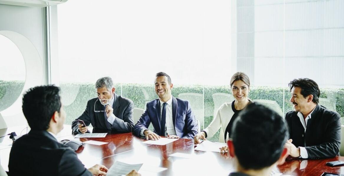 Przepisy dotyczące zarządzania mieniem komunalnym a obsługa prawna gmin