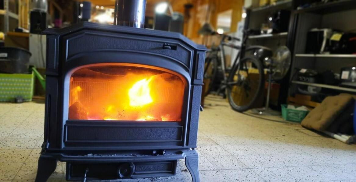 Piec na ekogroszek – idealne rozwiązanie dla domów jednorodzinnych