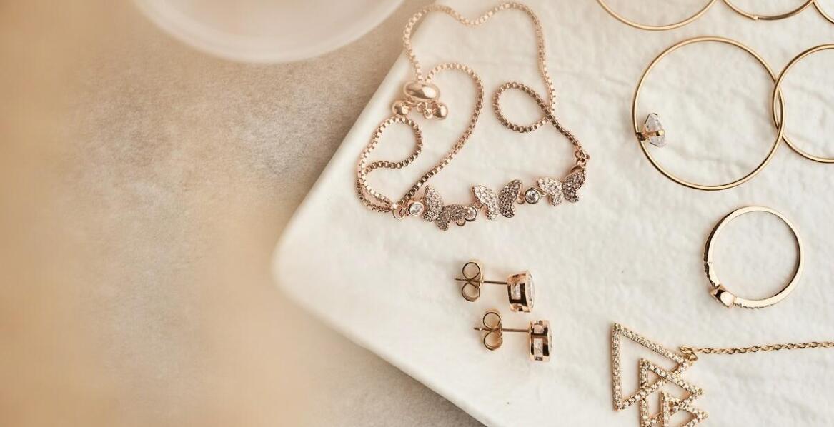 Jakie są korzyści z wyboru złota o próbie 585?