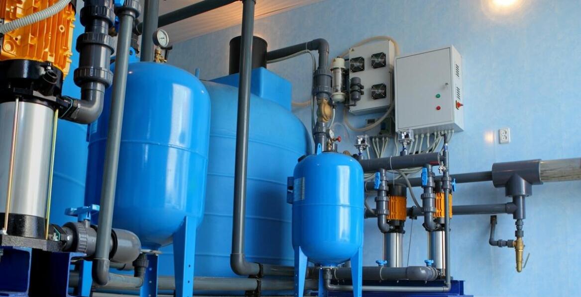 Jakie urządzenia uzdatniające wodę są rekomendowane dla hoteli i ośrodków SPA?