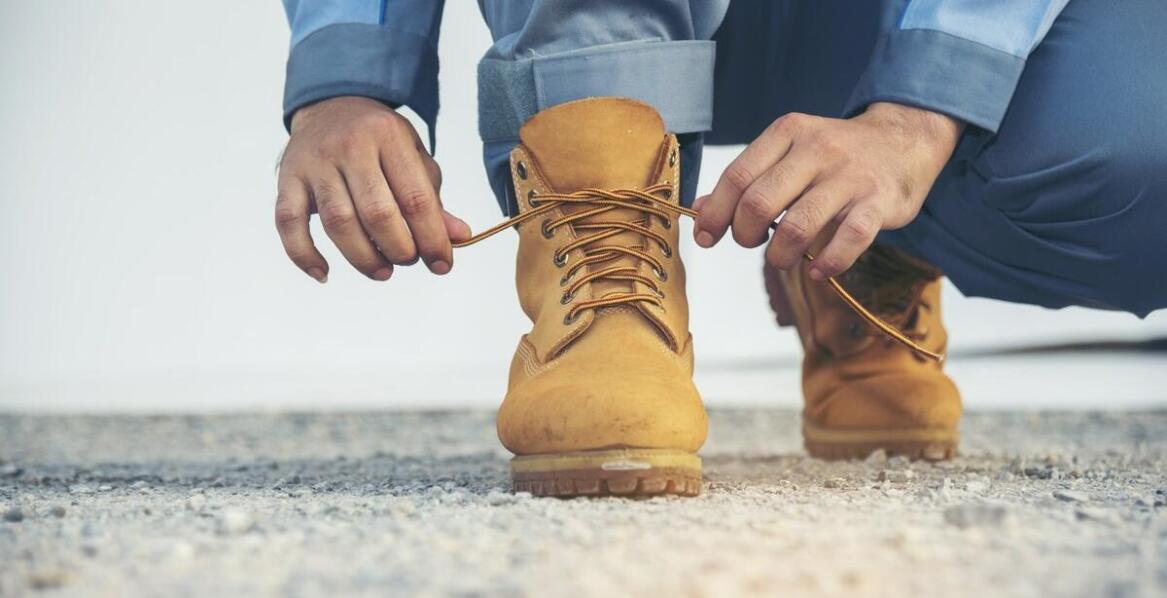 Różnorodność modeli butów BHP Base dla różnych branż i zawodów