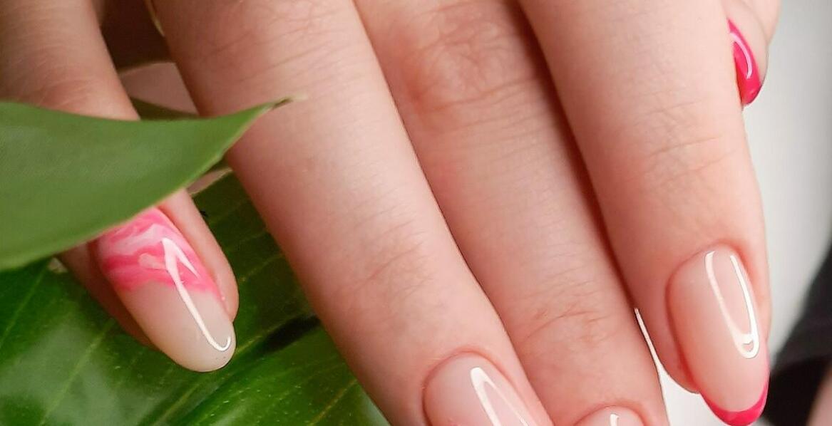 Jakie wzory paznokci królują w tym sezonie?