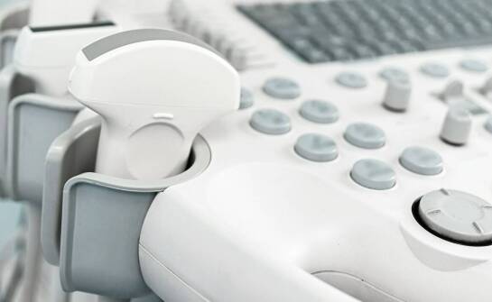 Jakie są wyzwania związane z użytkowaniem ultrasonografów okulistycznych?