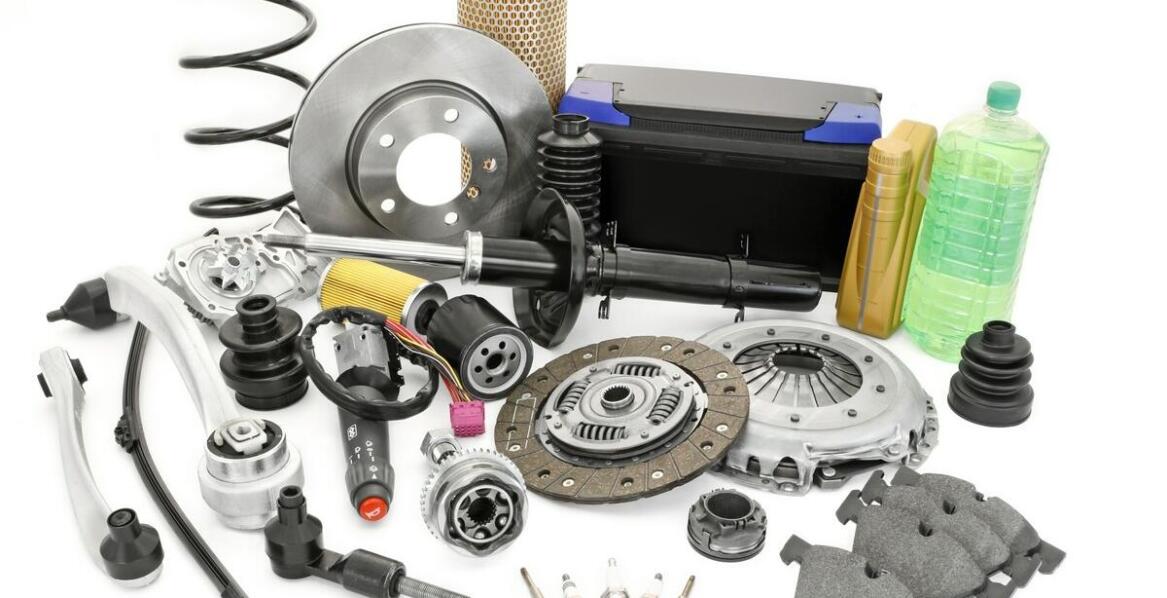 Dlaczego warto odwiedzić sklep z częściami samochodowymi na Makuszyńskiego 24 w Krakowie?