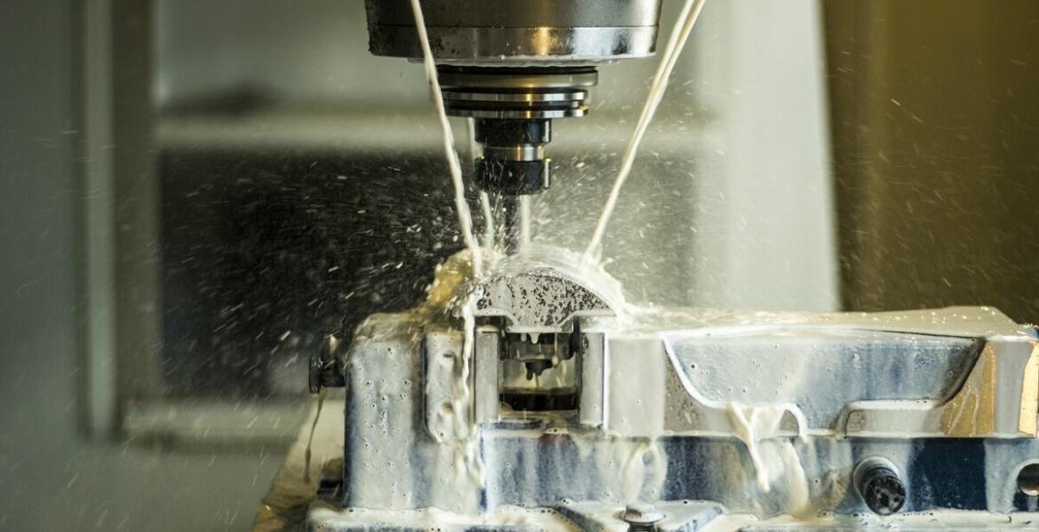 Innowacyjne rozwiązania w maszynach do frezowania aluminium i PCV