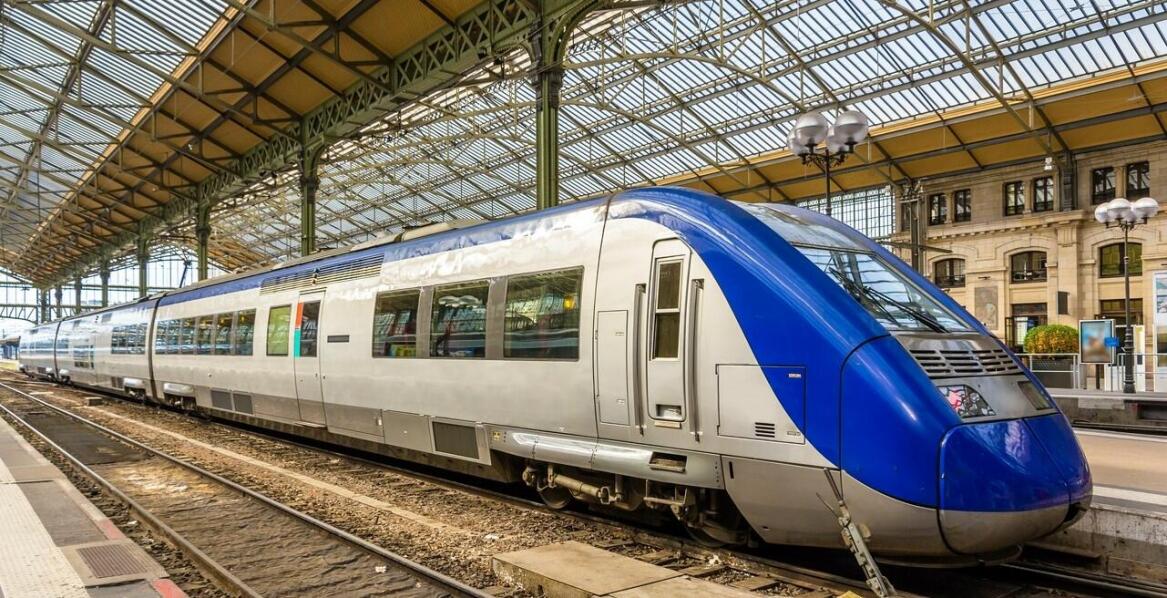 Nowoczesne rozwiązania telekomunikacyjne a efektywność transportu kolejowego