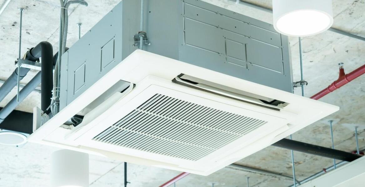 Filtry kasetowe w systemach klimatyzacyjnych: jak poprawiają jakość powietrza?