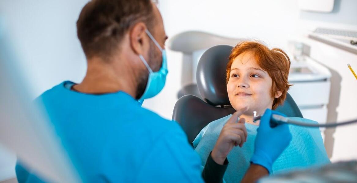 Poradnik: Jak przygotować dziecko do pierwszej wizyty u stomatologa?