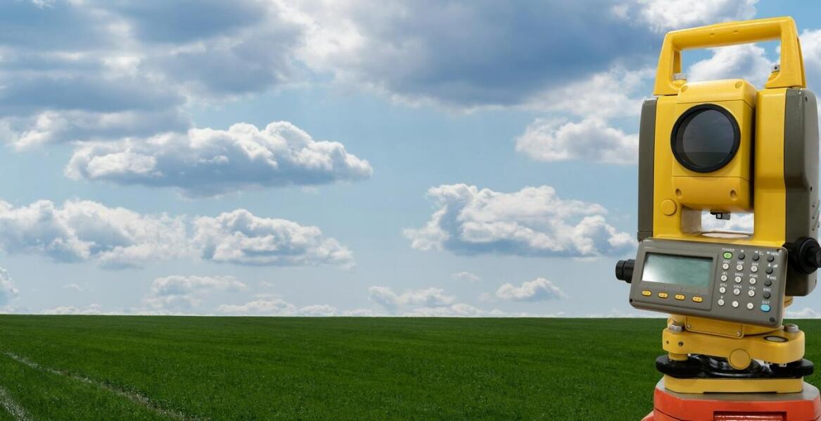 Przegląd najnowszych funkcji Trimble oprogramowania dla geodetów