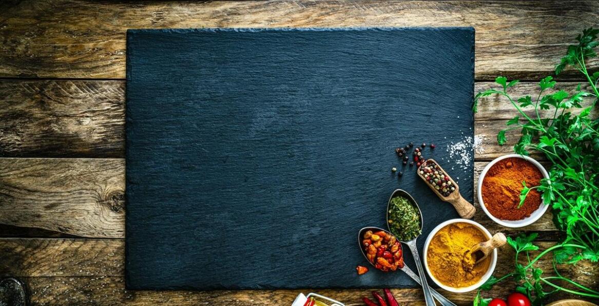 Jakie jest zastosowanie przypraw ziołowych w kuchni polskiej?