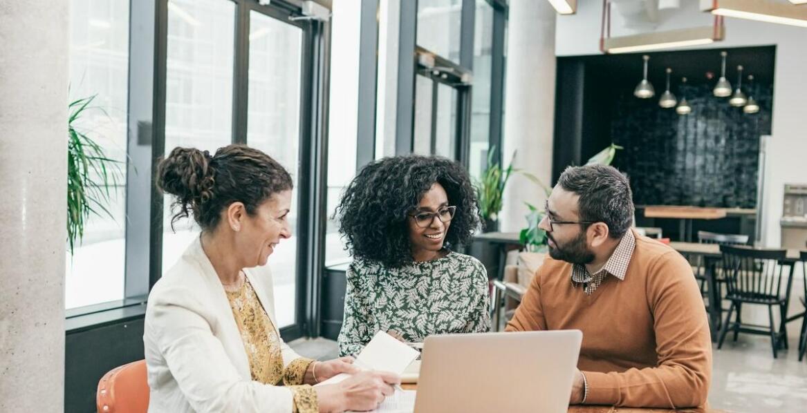 Reprezentacja przed urzędami skarbowymi – na czym polega wsparcie kancelarii?