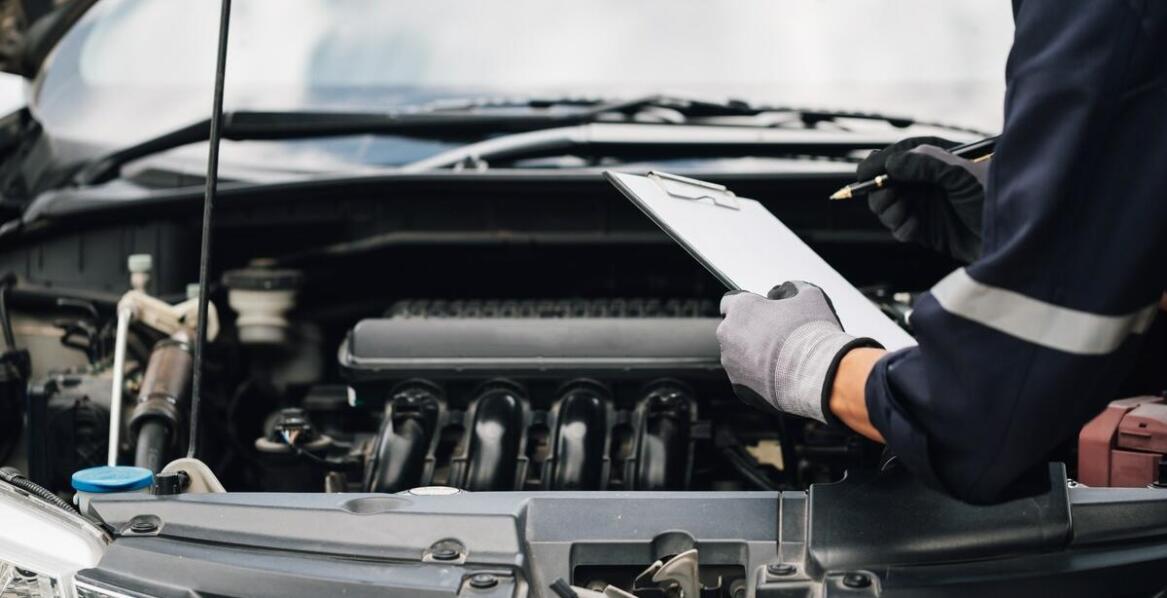 Jakie są korzyści płynące z regularnych przeglądów u elektromechanika?