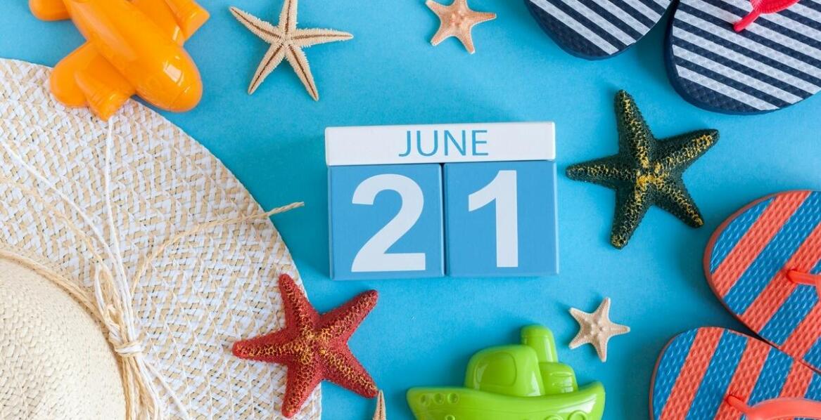 Gumowe klapki dla chłopców - idealne nie tylko na basen