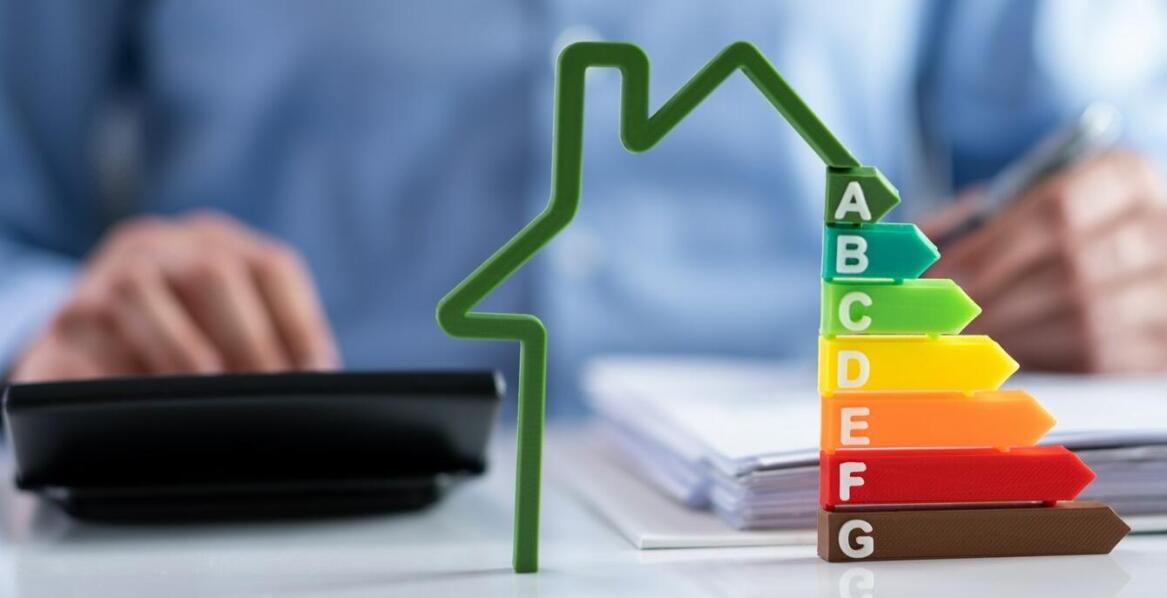 Dlaczego warto skorzystać z usług rzeczoznawcy przy sprzedaży mieszkania?