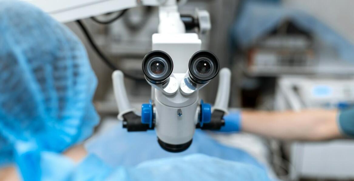 Czy zwyrodnienie plamki żółtej można skutecznie leczyć za pomocą laserów?