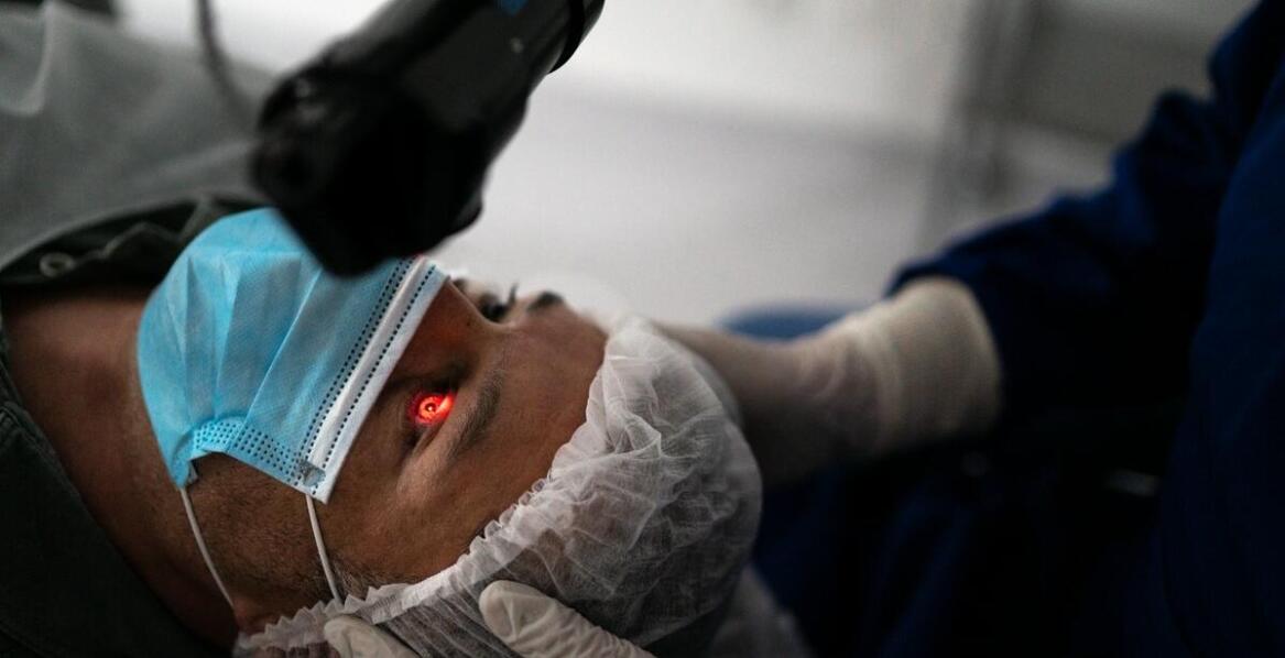Rola lasera w długoterminowym zarządzaniu jaskrą