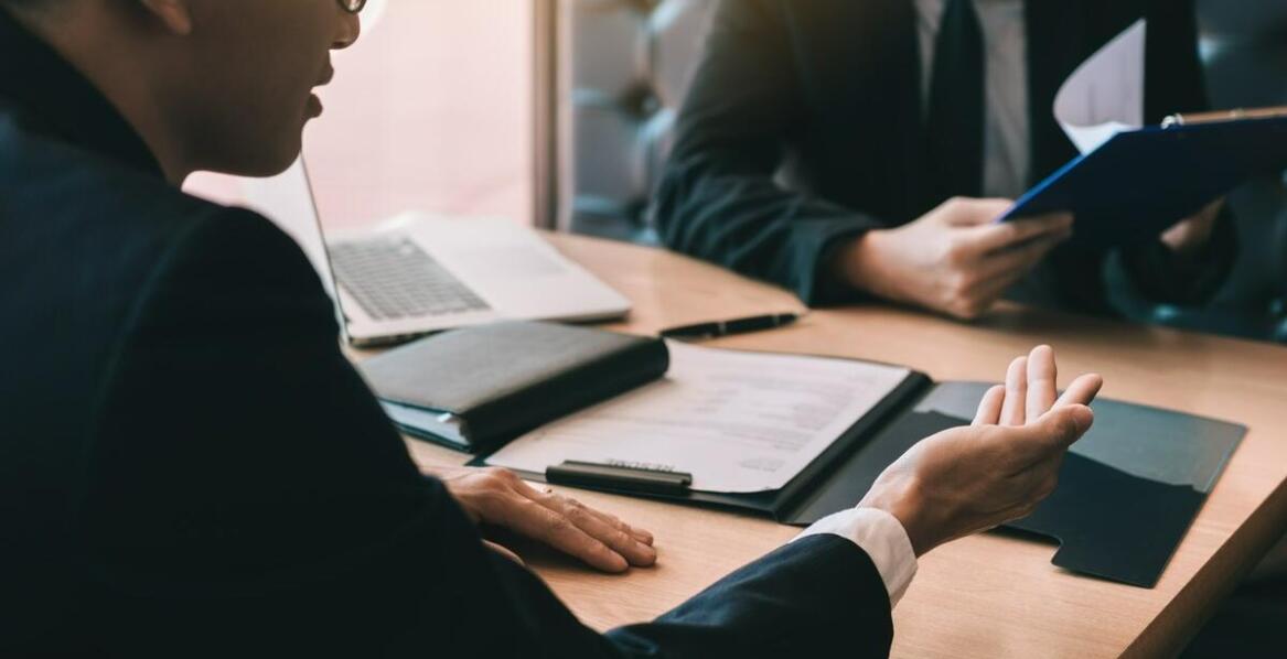 Jak prawnik może pomóc w negocjacjach z ubezpieczycielem?