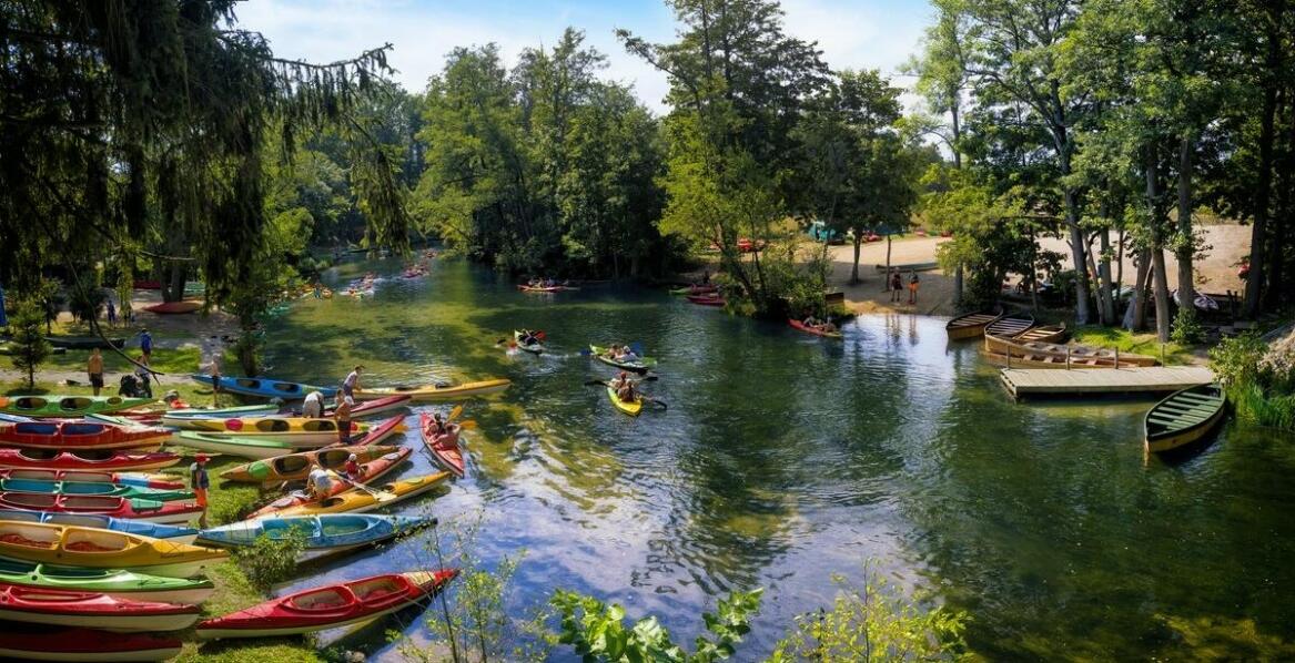 Najczęściej zadawane pytania dotyczące użytkowania deklów w kajakarstwie