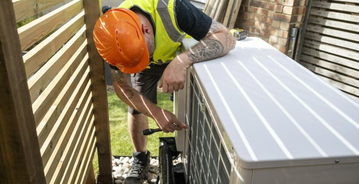 Jak montaż pomp ciepła wpływa na efektywność energetyczną budynków?