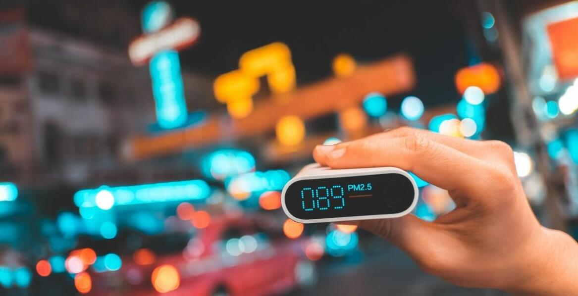 Wpływ jakości płynu do spryskiwaczy na przejrzystość szyb