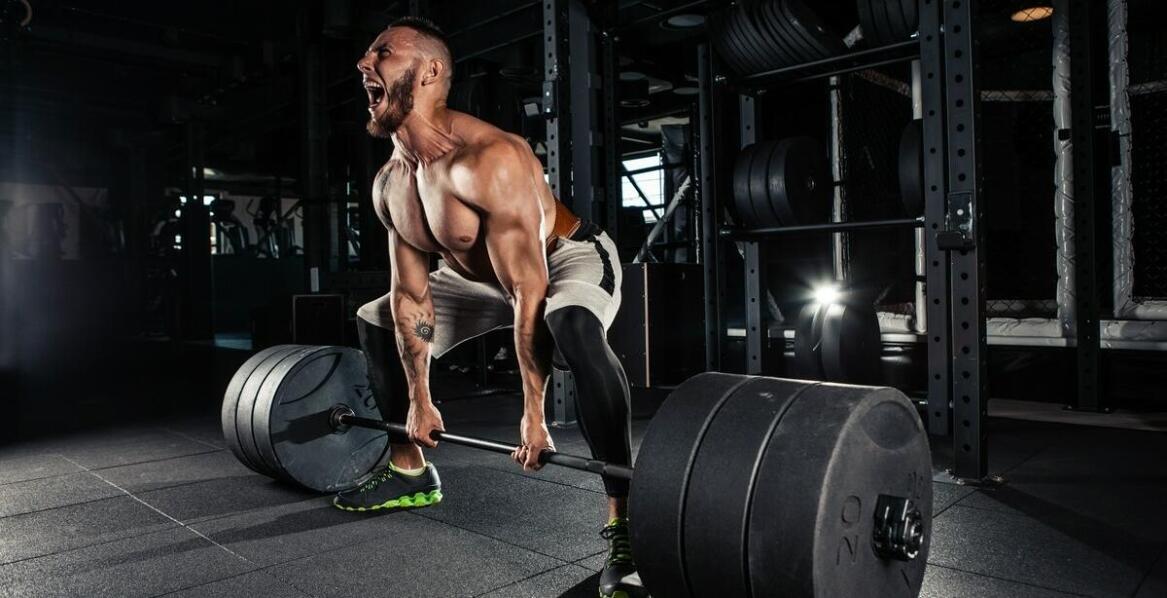 Wioślarze - jak wpływają na rozwój mięśni pleców i ramion?