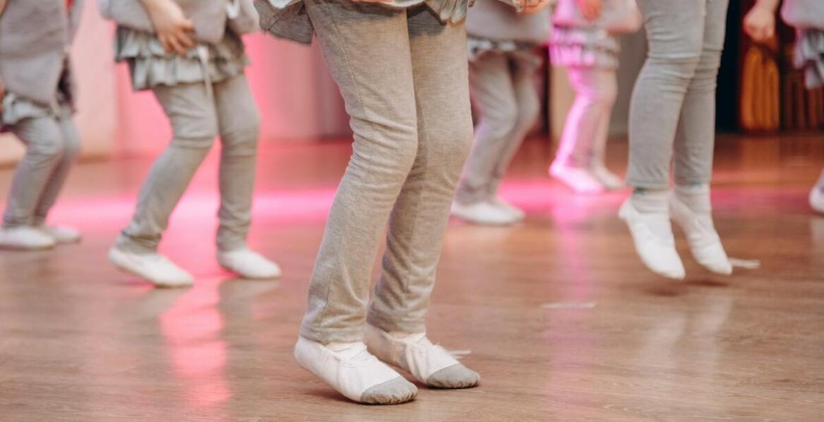 Rajstopy dziecięce – jakie wzory są teraz na topie?