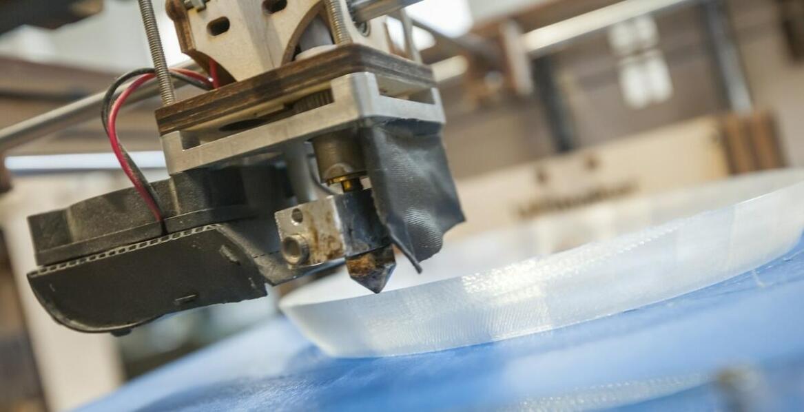 Jakie usługi dodatkowe oferuje serwis drukarek 3D?