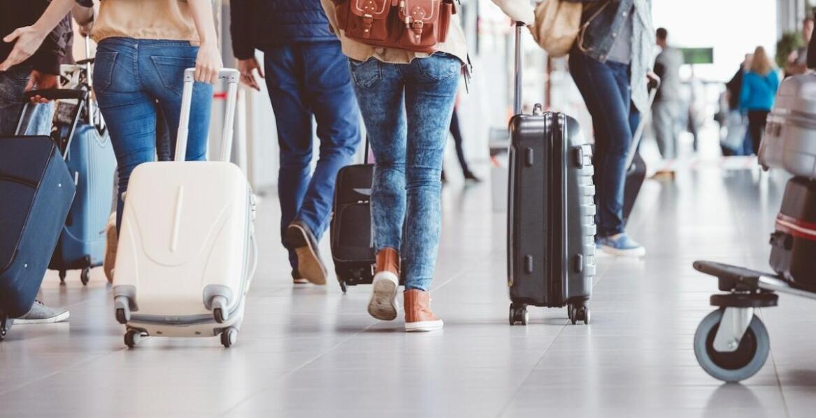 Rola personelu lotniskowego w obsłudze pasażerskiej