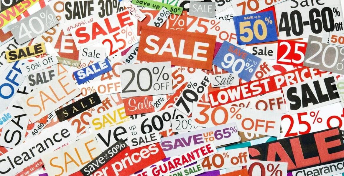 Druk na folii samoprzylepnej jako narzędzie promocji lokalnych wydarzeń