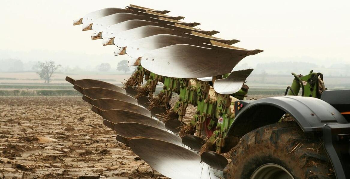 Jak jakość klepiska prętowego wpływa na pracę kombajnu?