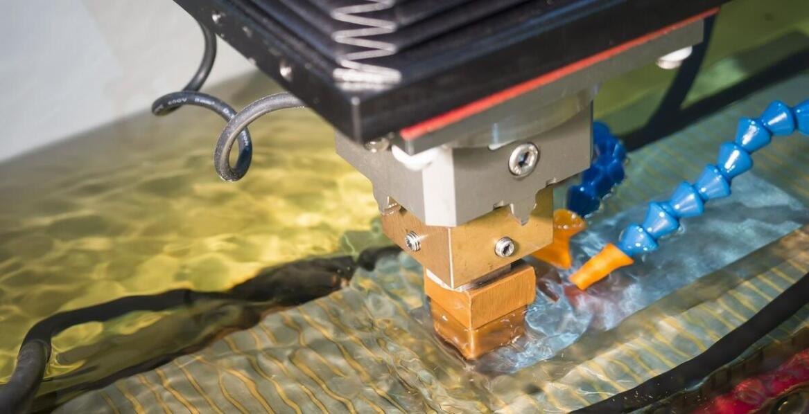 Galwanizowanie plastiku jako metoda poprawy przewodnictwa elektrycznego