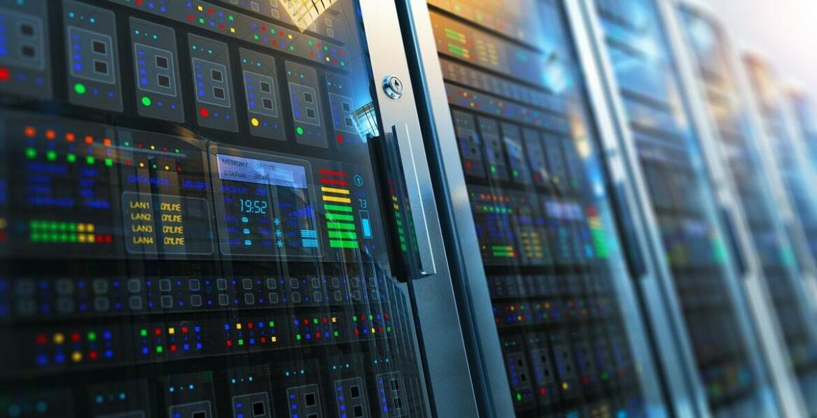 Jakie są korzyści z nauki grupowania i łączenia tabel na kursie SQL?