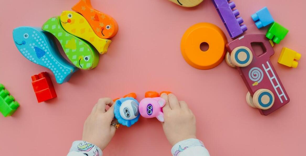 Najpopularniejsze zabawki interaktywne dostępne w sklepie online