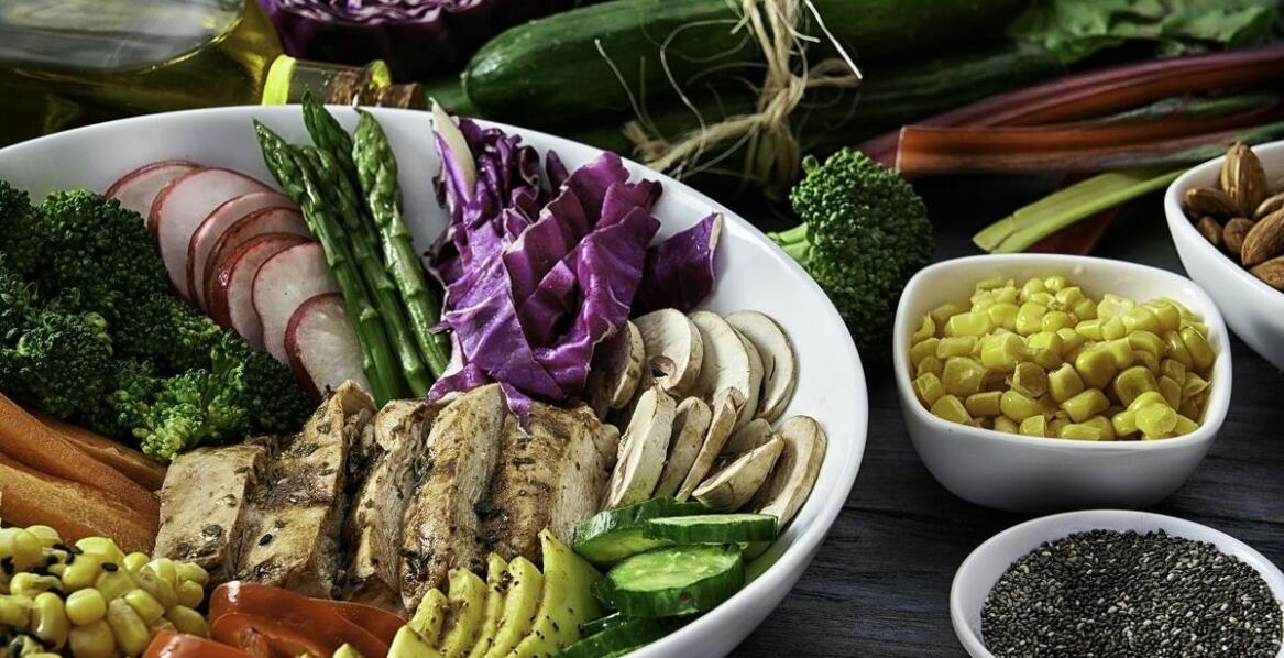 Jak dieta zdrowego żywienia może wspierać proces rekonwalescencji po operacjach?