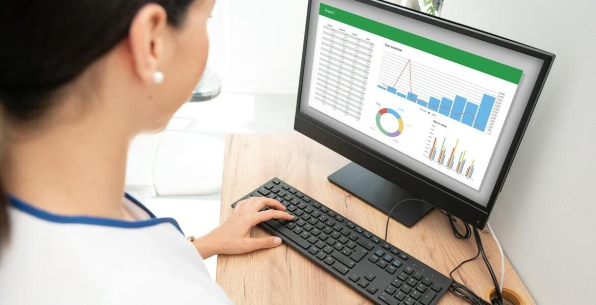 Jak oszczędzać czas na analizie budżetu domowego dzięki Pythonowi w Excelu?