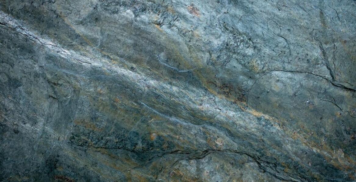 Zalety kamienia indyjskiego w projektach budowlanych – trwałość i estetyka