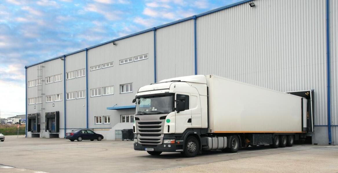 Kluczowe aspekty transportu chłodniczego dla branży spożywczej