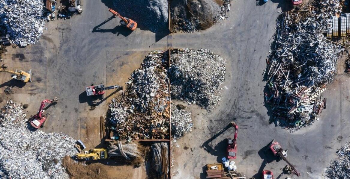 Dlaczego warto korzystać z usług firm zgodnych z Ustawą o Recyklingu Pojazdów?