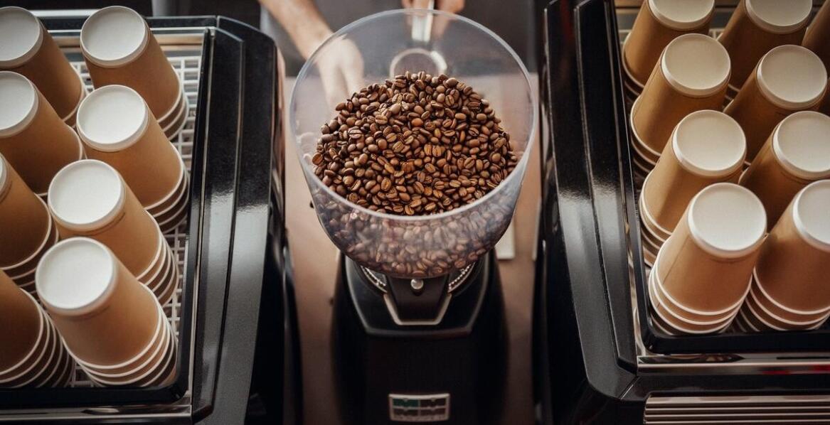 Akcesoria do ekspresów jura a oszczędność czasu w codziennej obsłudze