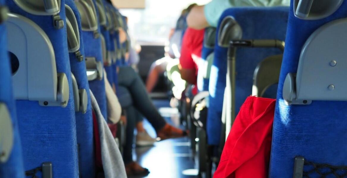 Czym się kierować przy wyborze busa 9 osobowego na wynajem?