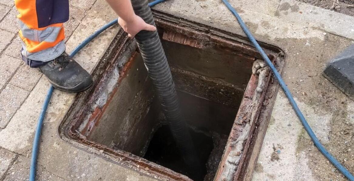 Pogotowie kanalizacyjne – jak przygotowujemy się do interwencji 24/7?