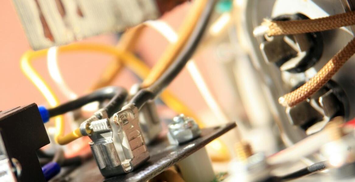 Dlaczego druty aluminiowe są preferowane w instalacjach uziemiających?