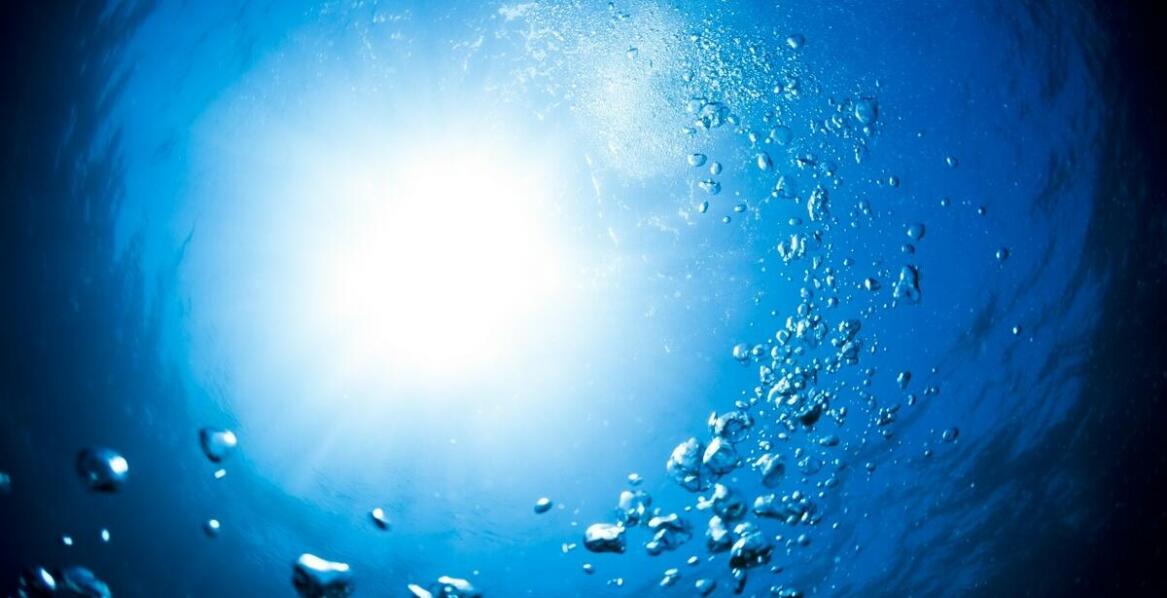 Jakie są zalety korzystania z wysokiej jakości płetw w nurkowaniu?