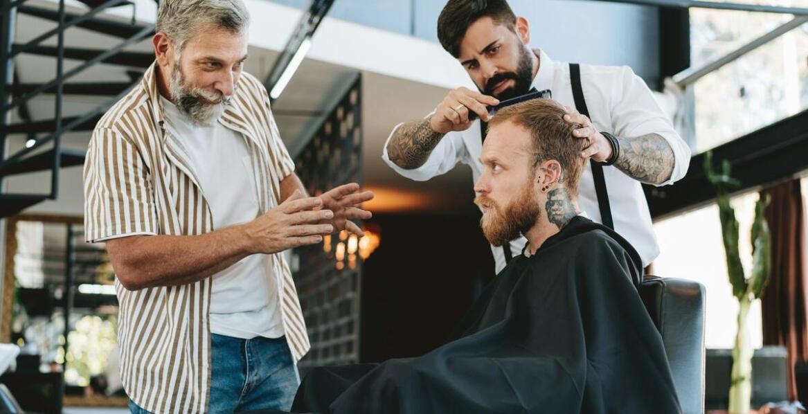 Jak zaplanować kompleksową metamorfozę fryzury w salonie urody?