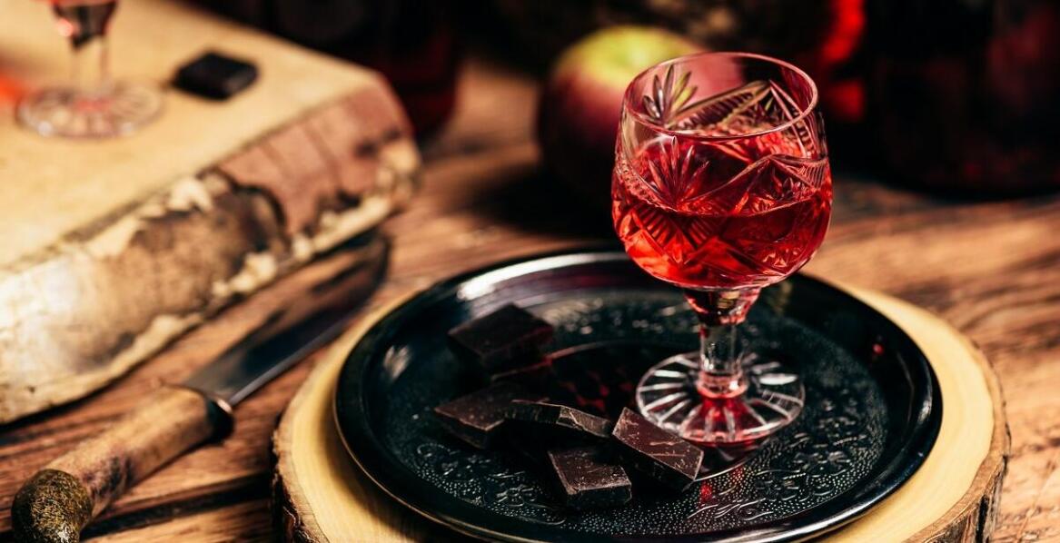 Ciekawe pomysły na aranżacje stołu podczas Halloween