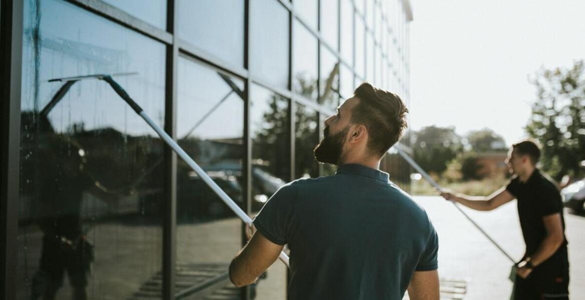 Jakie są najnowsze trendy w technologii mycia okien?