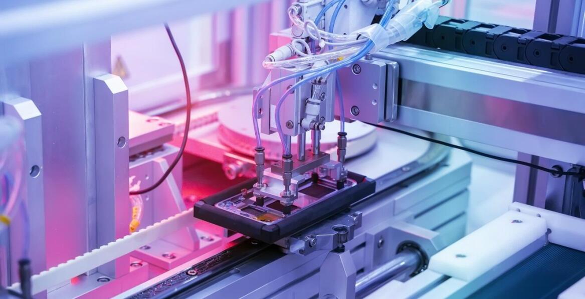 Rola automatyzacji procesów w zwiększaniu konkurencyjności firm elektronicznych